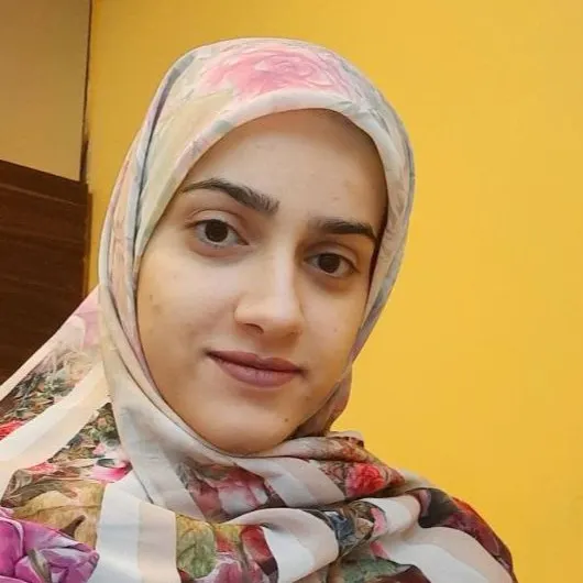 فائزه توزنده جانی