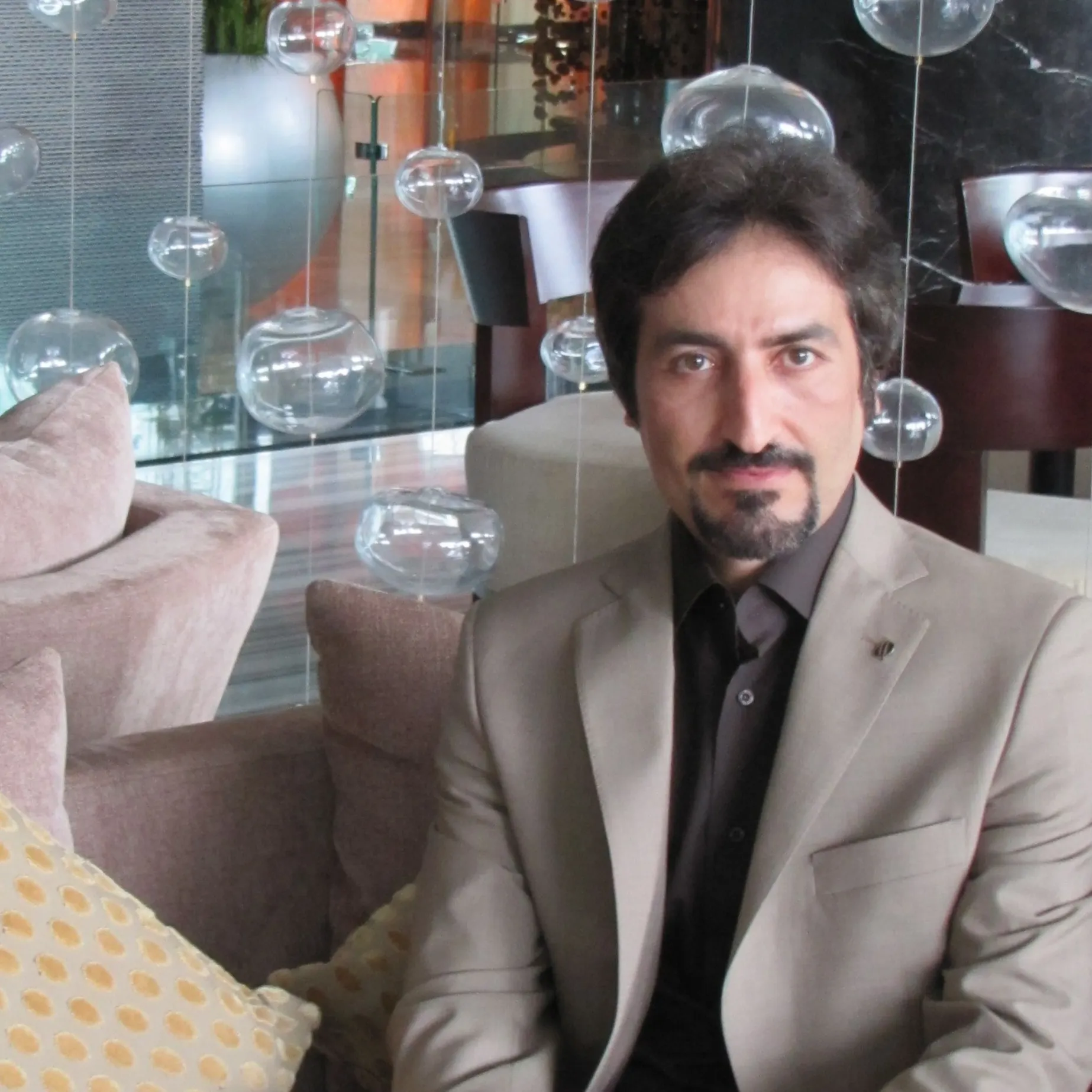 دکتر شهزاد کاویانی