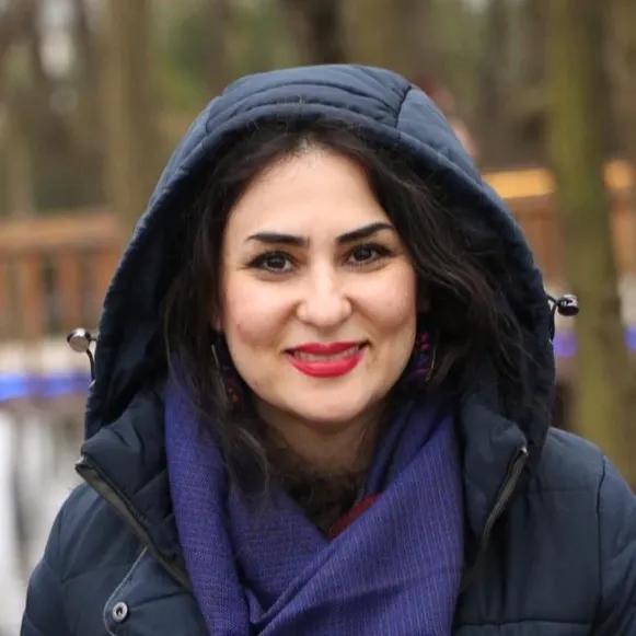 ساناز فتحی زاده