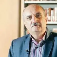 دکتر ارسیا تقوا