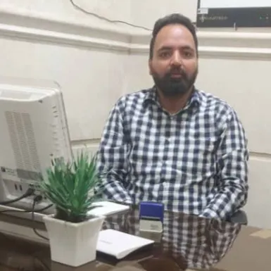 دکتر محمد قنبری
