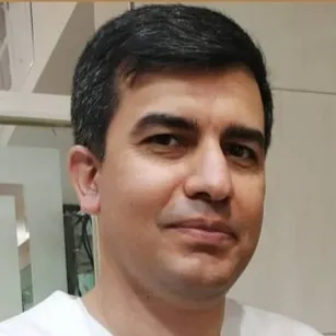 دکتر رضا حسن زاده