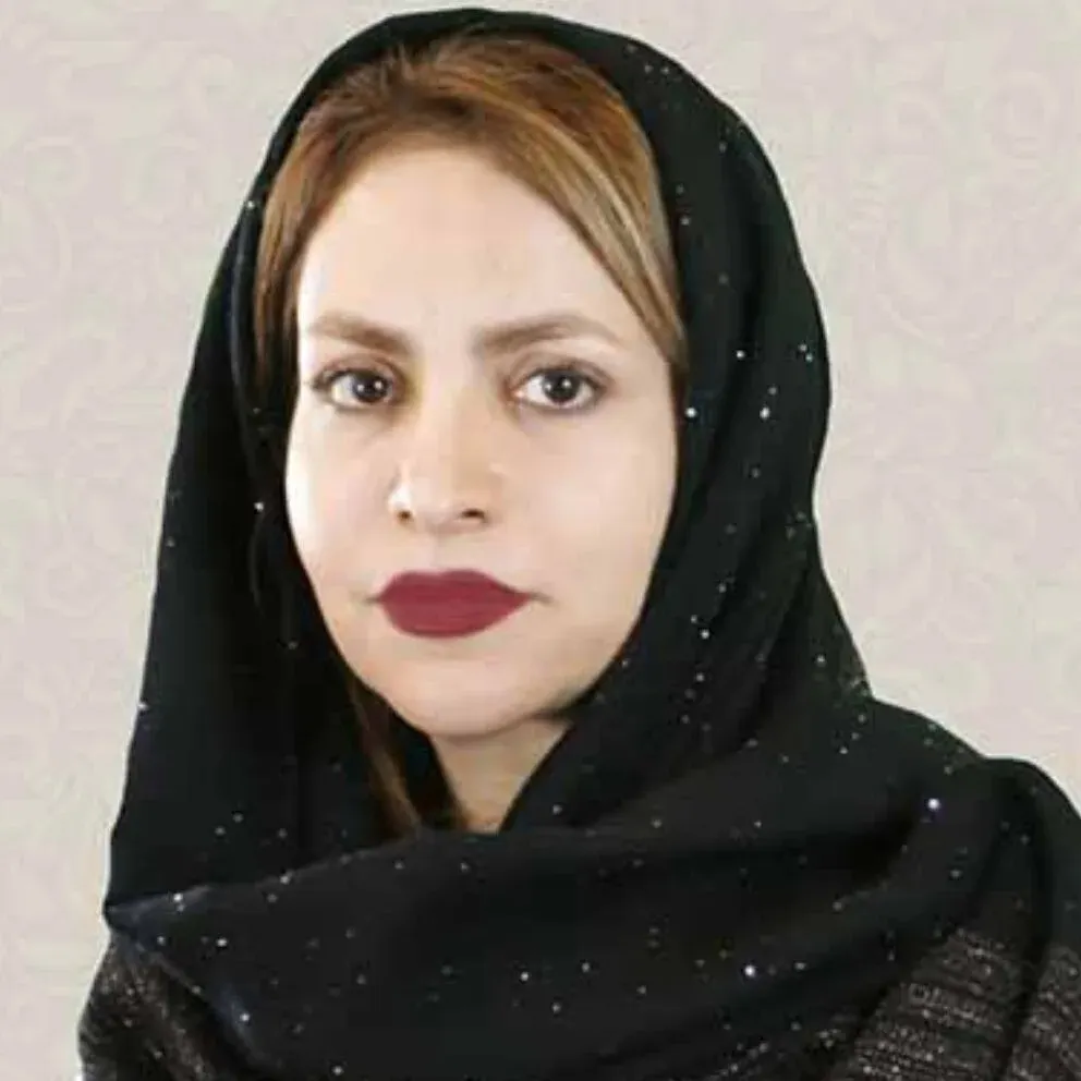 دکتر دنیا کرمی