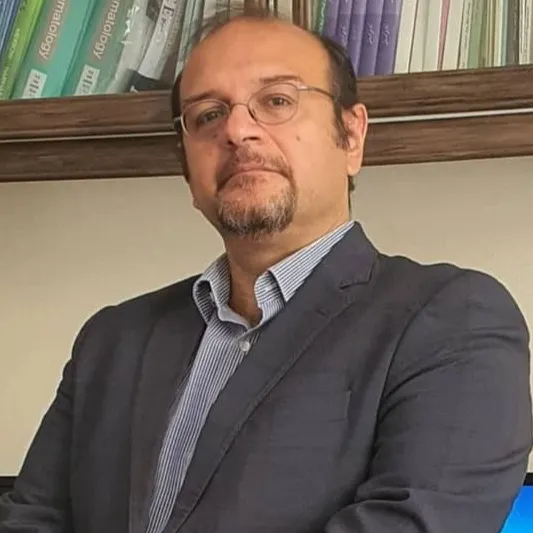 دکتر رضا شیاری