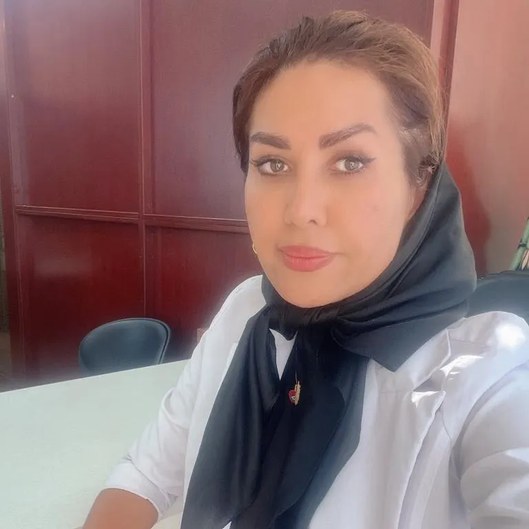 دکتر آناهیتا هاشمی