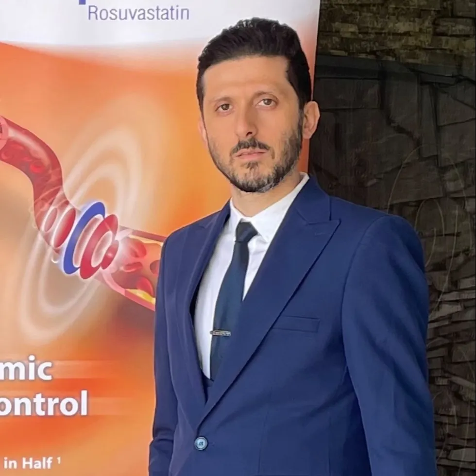 دکتر سید امیرهومن قریشی