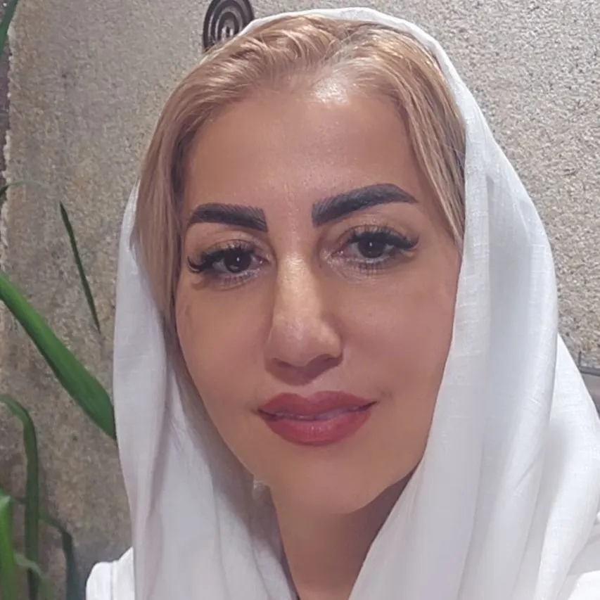 فرزانه ایزدی