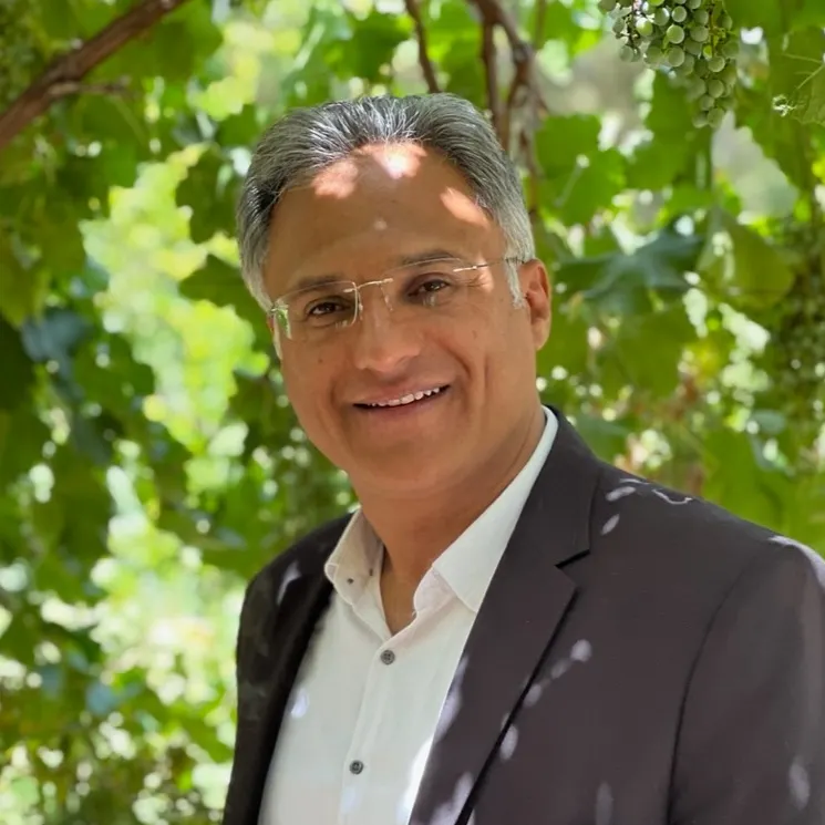 سید محمود مشیری شریعت پناهی