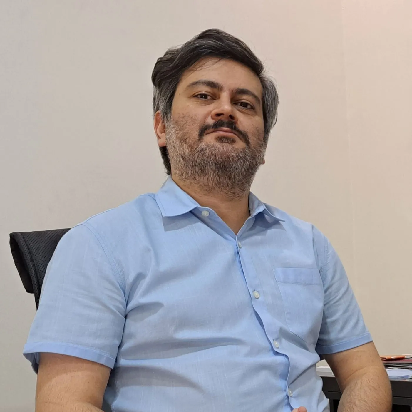 دکتر نوید سلیمی
