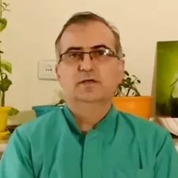 دکتر یاسر محسنیان