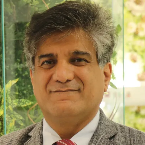 دکتر حمیدرضا دهقان منشادی