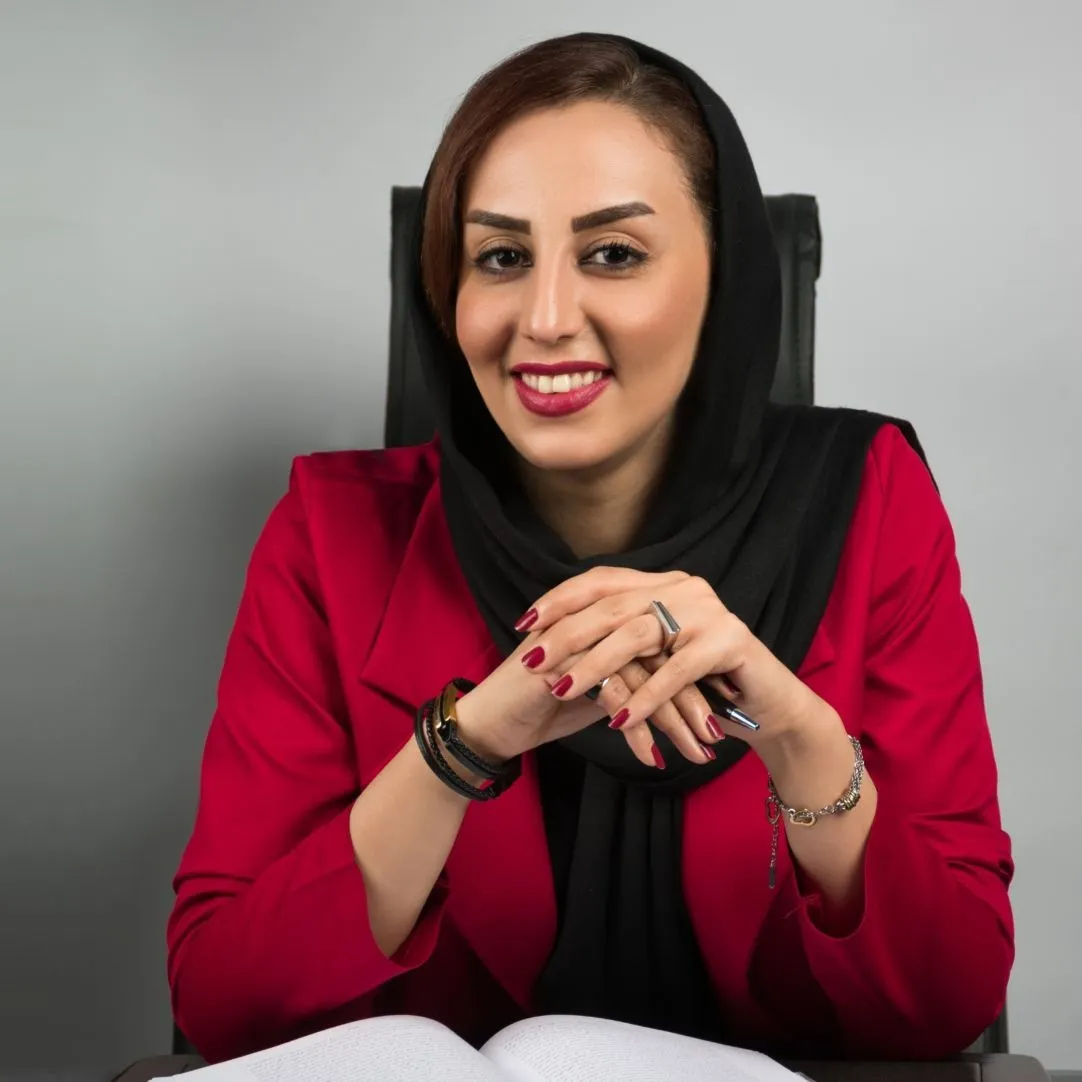 فتانه ریاحی فر