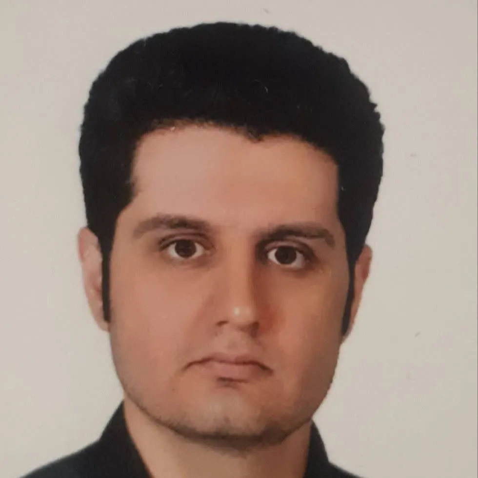 دکتر بهزاد شریعتی فر