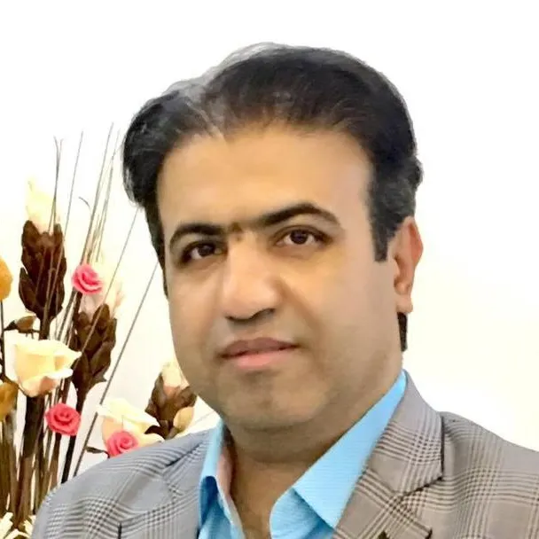 دکتر غدیر محمدحسینی