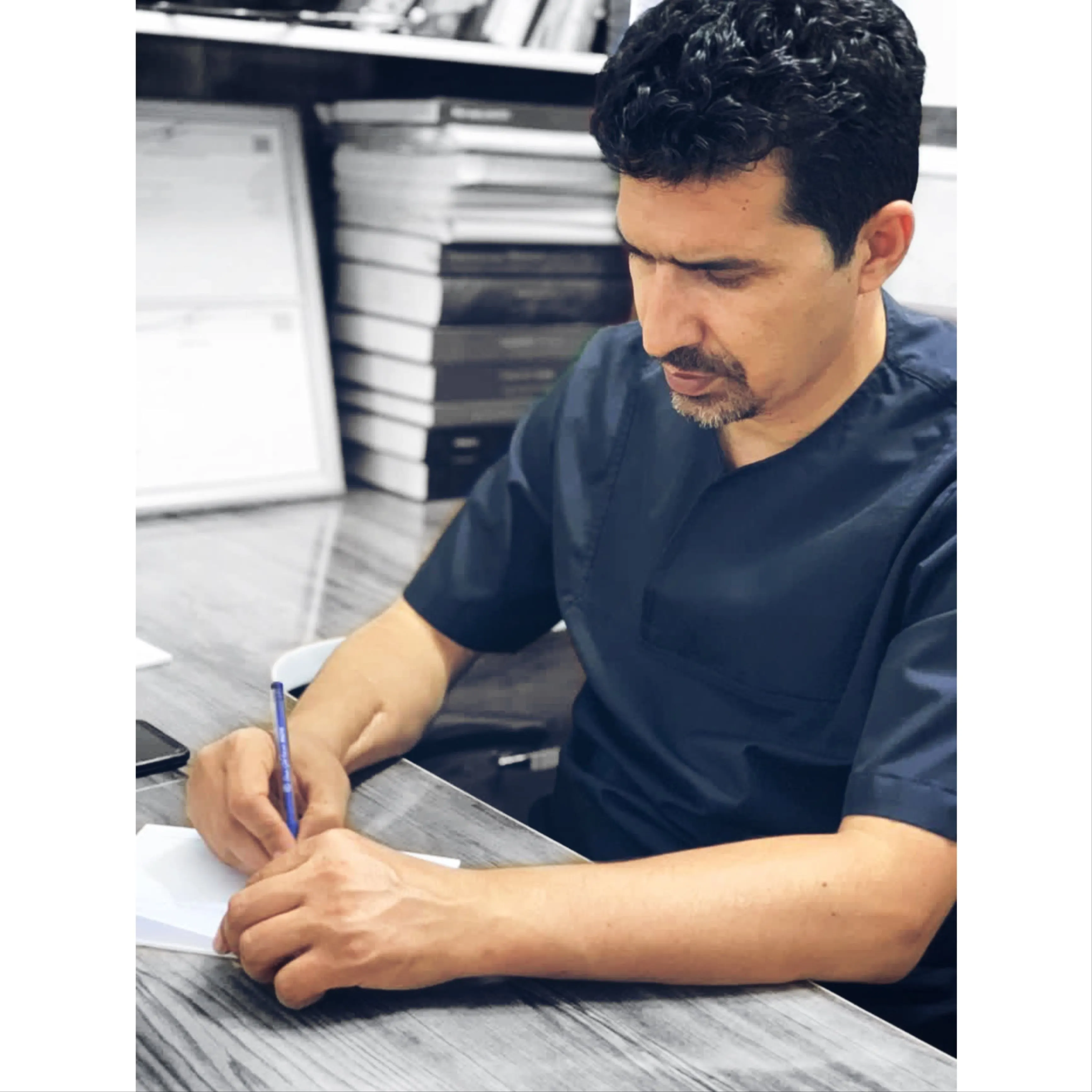 مهدی فاتحی فیض آباد