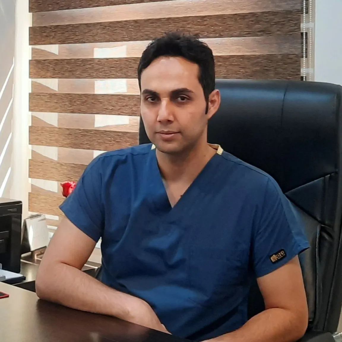 دکتر سجاد نادری