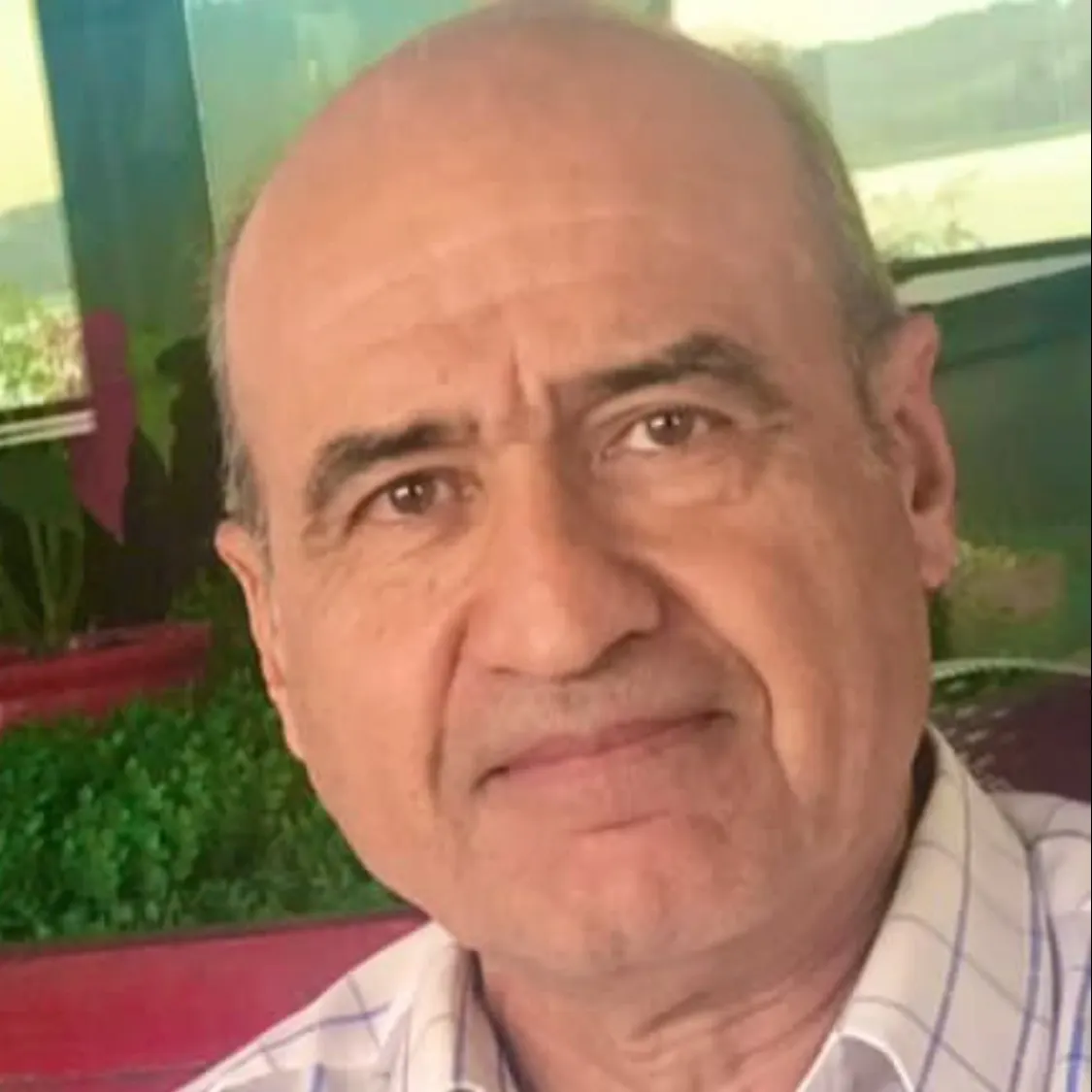 دکتر محمود صادق الحسینی