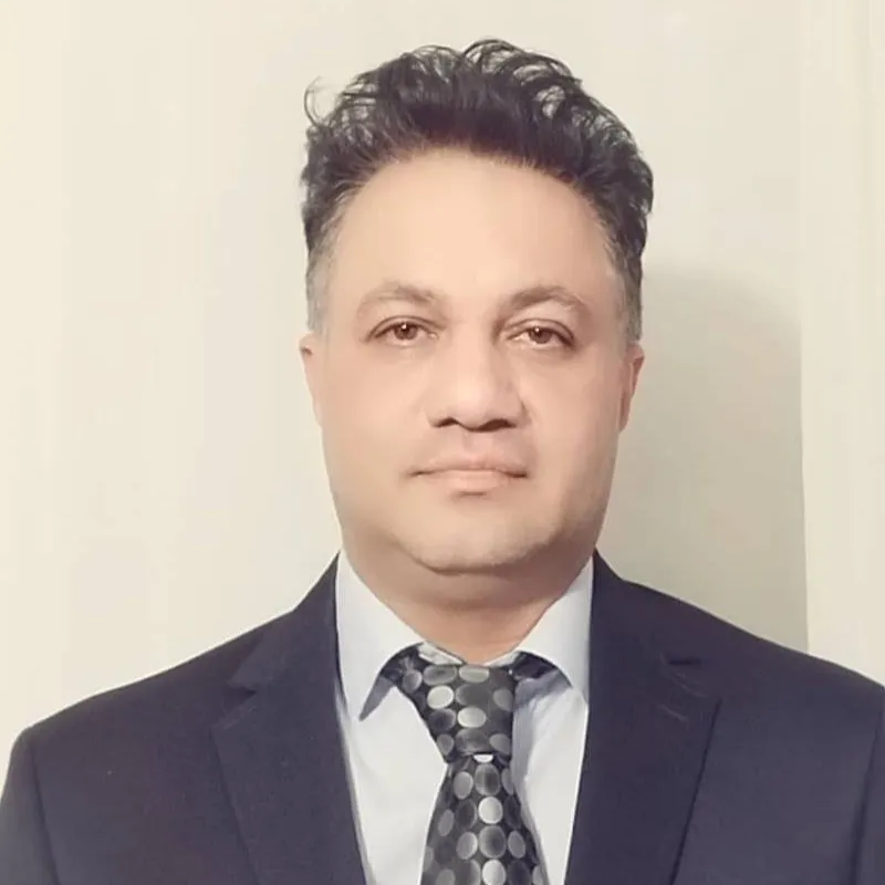 دکتر فرزاد هدایتی