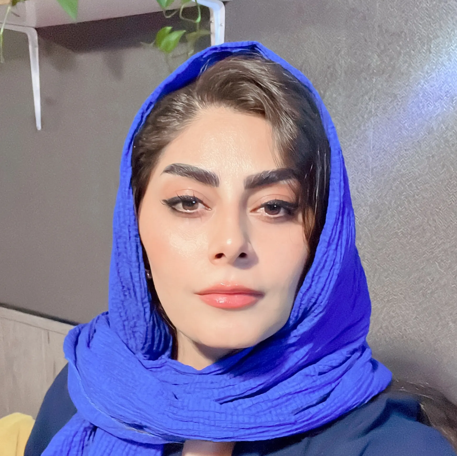 راضیه شریف پور