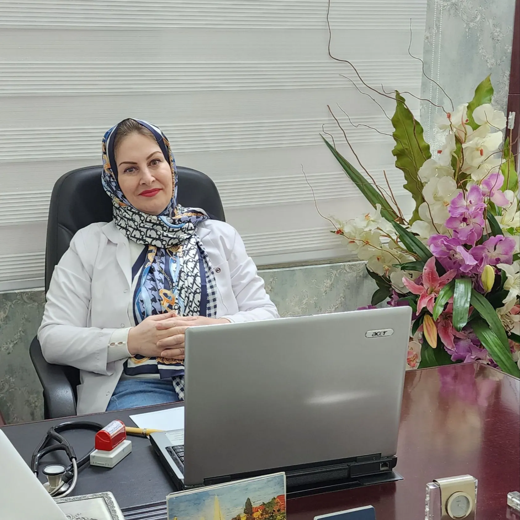 دکتر ریحانه روحی پور
