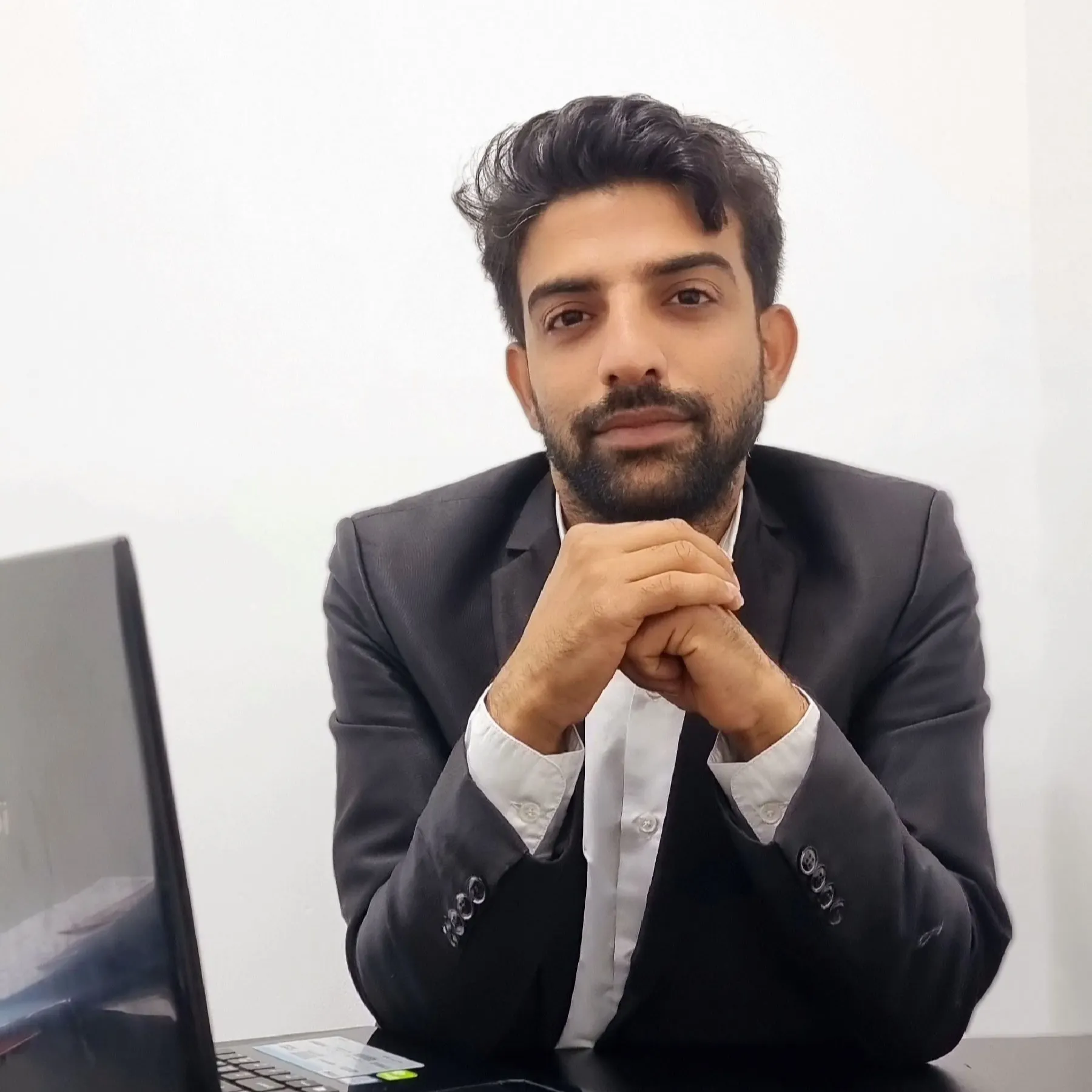 دکتر عارف احمدی