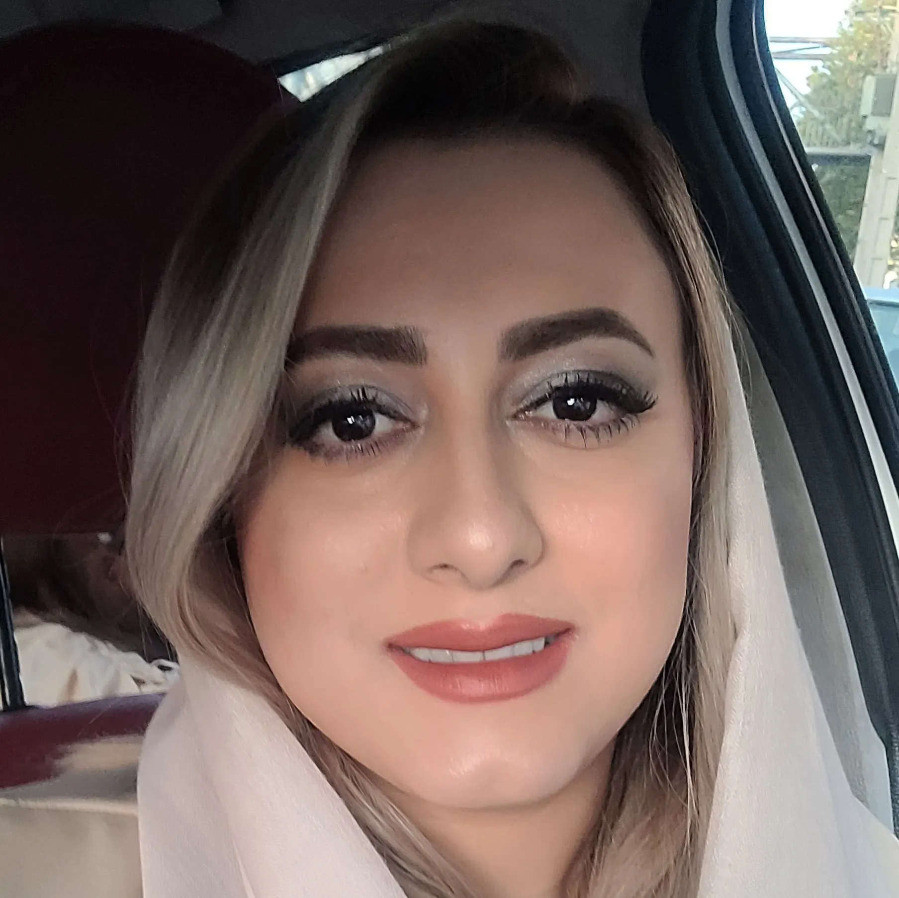 دکتر نرگس منتظری