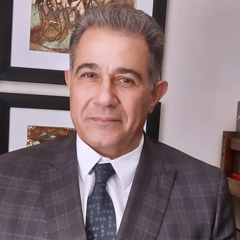 دکتر بهزاد حیدری