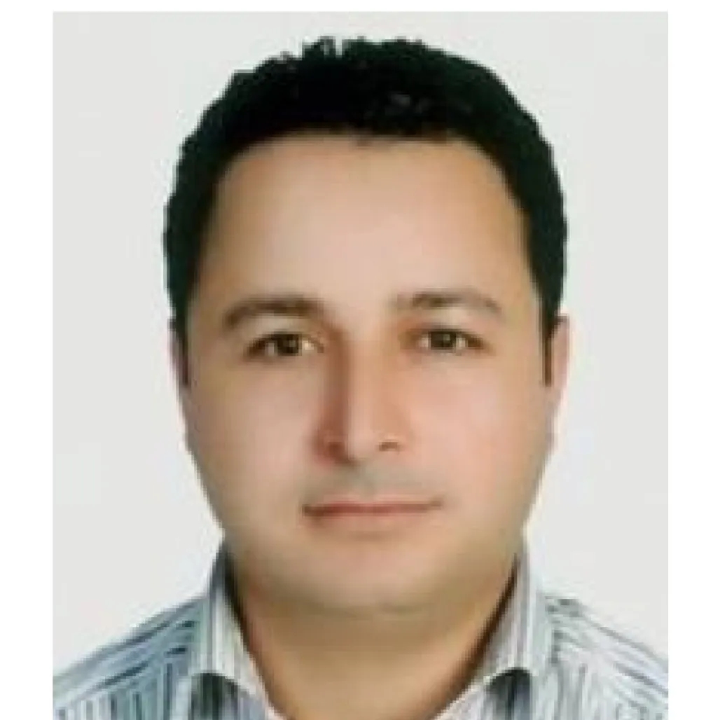 دکتر مجتبی صائمیان