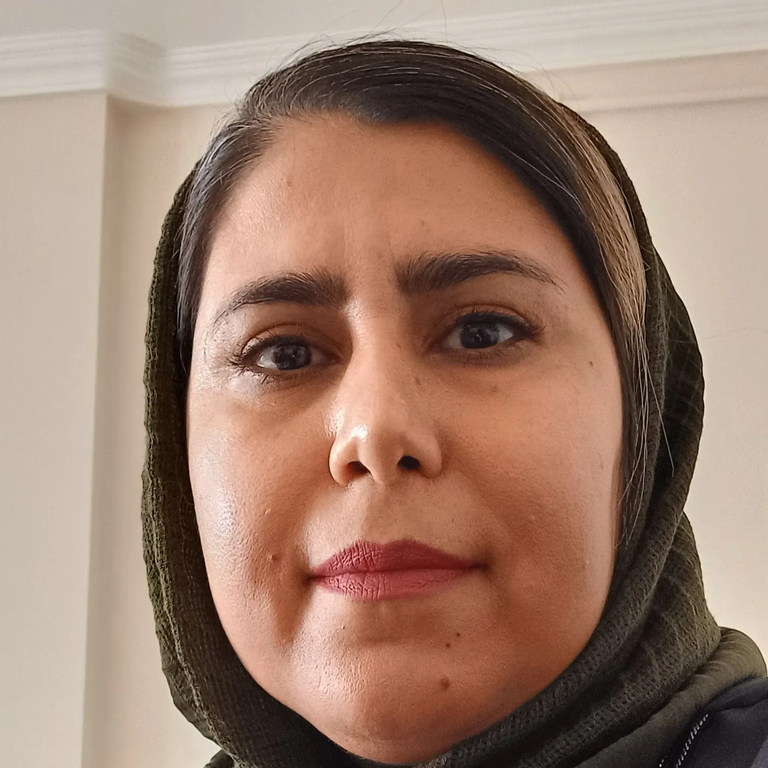 زینب جوزاری