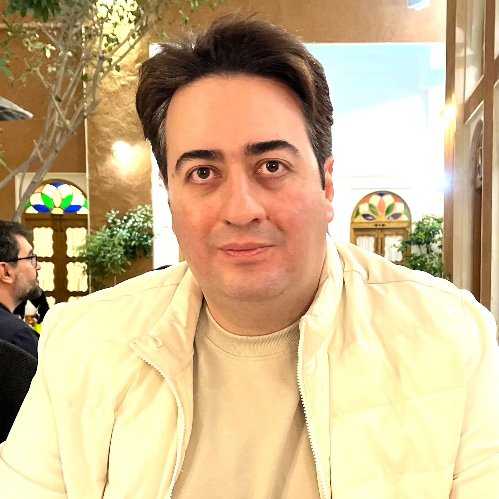 دکتر امیر بهزادی