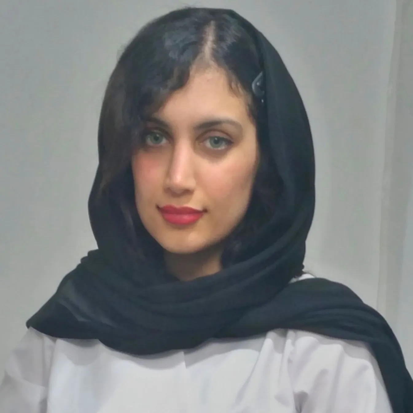 زهرا عباسی