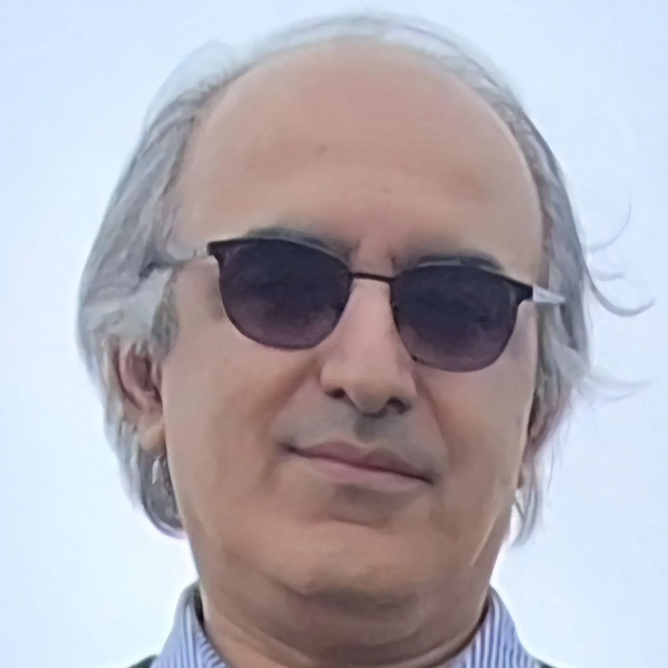دکتر جعفر حسین زاده