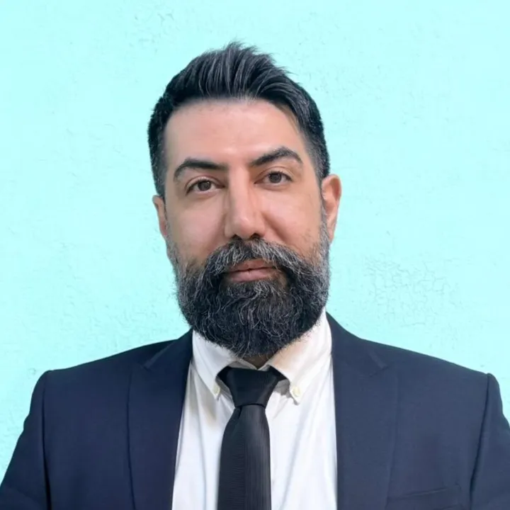 دکتر حمیدرضا ایزدی