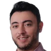 دکتر شایان پشتاره