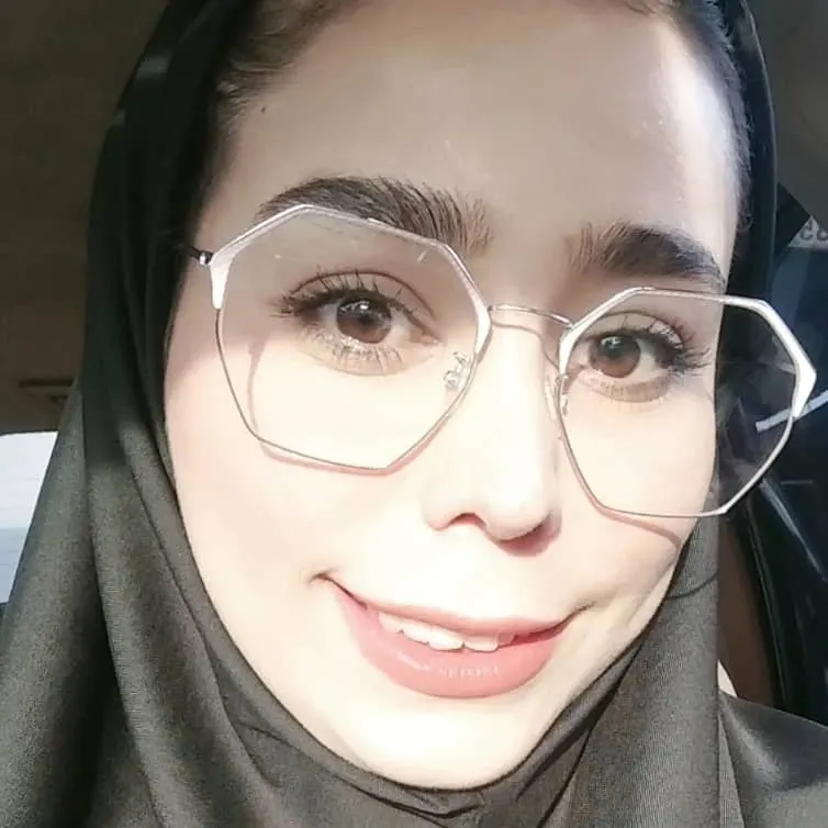 زهرا دنیادیده
