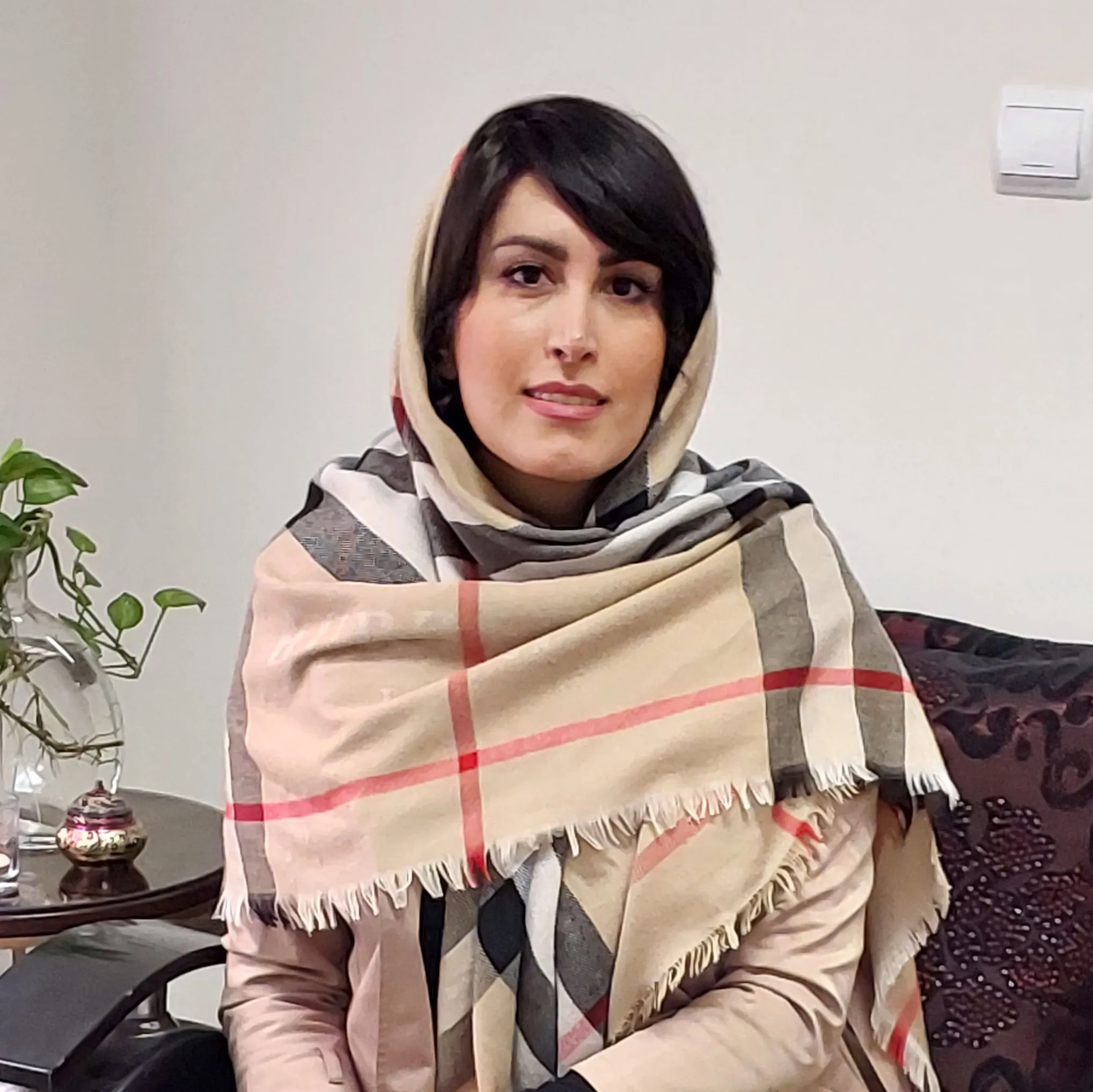 نیلوفر گلشن