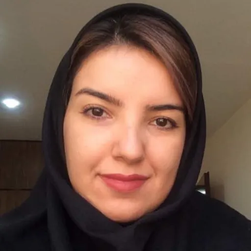 مریم فلاح زاده