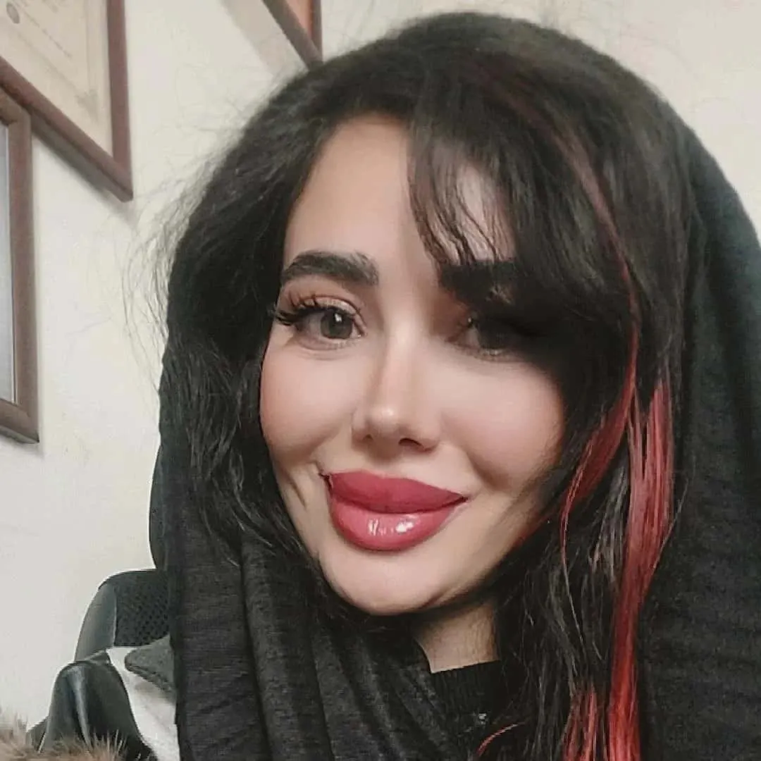 مونا باغبانی نادر