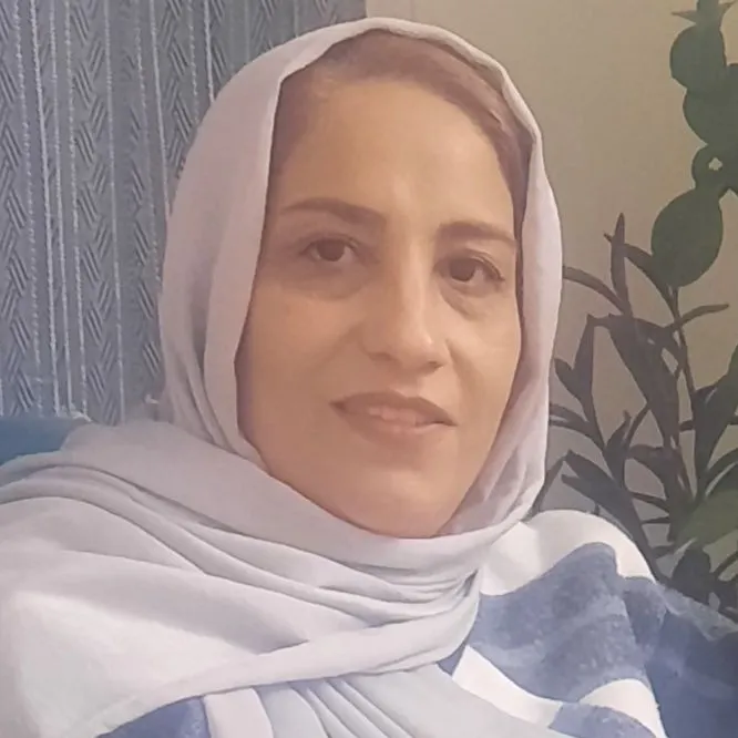 طیبه حسینی