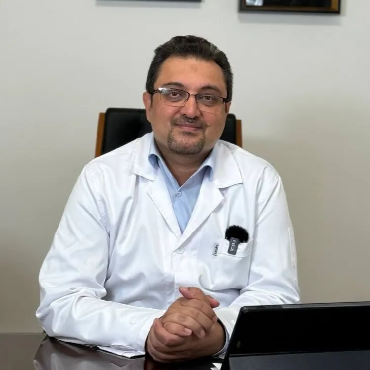 دکتر حسین کامران زاده فومنی