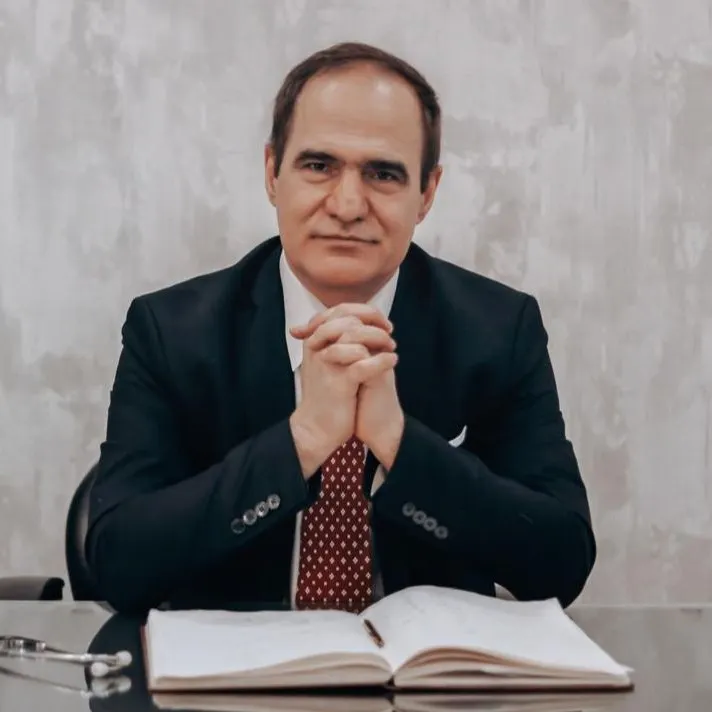 دکتر مهرداد اقدسی