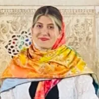 فرناز فولادی