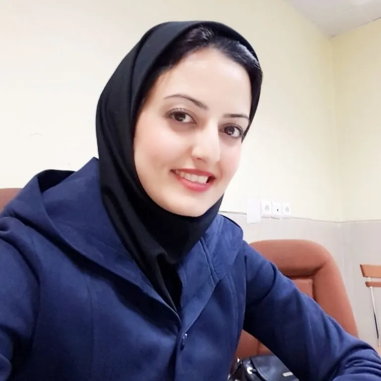 دکتر سیده مروارید نیشابوری