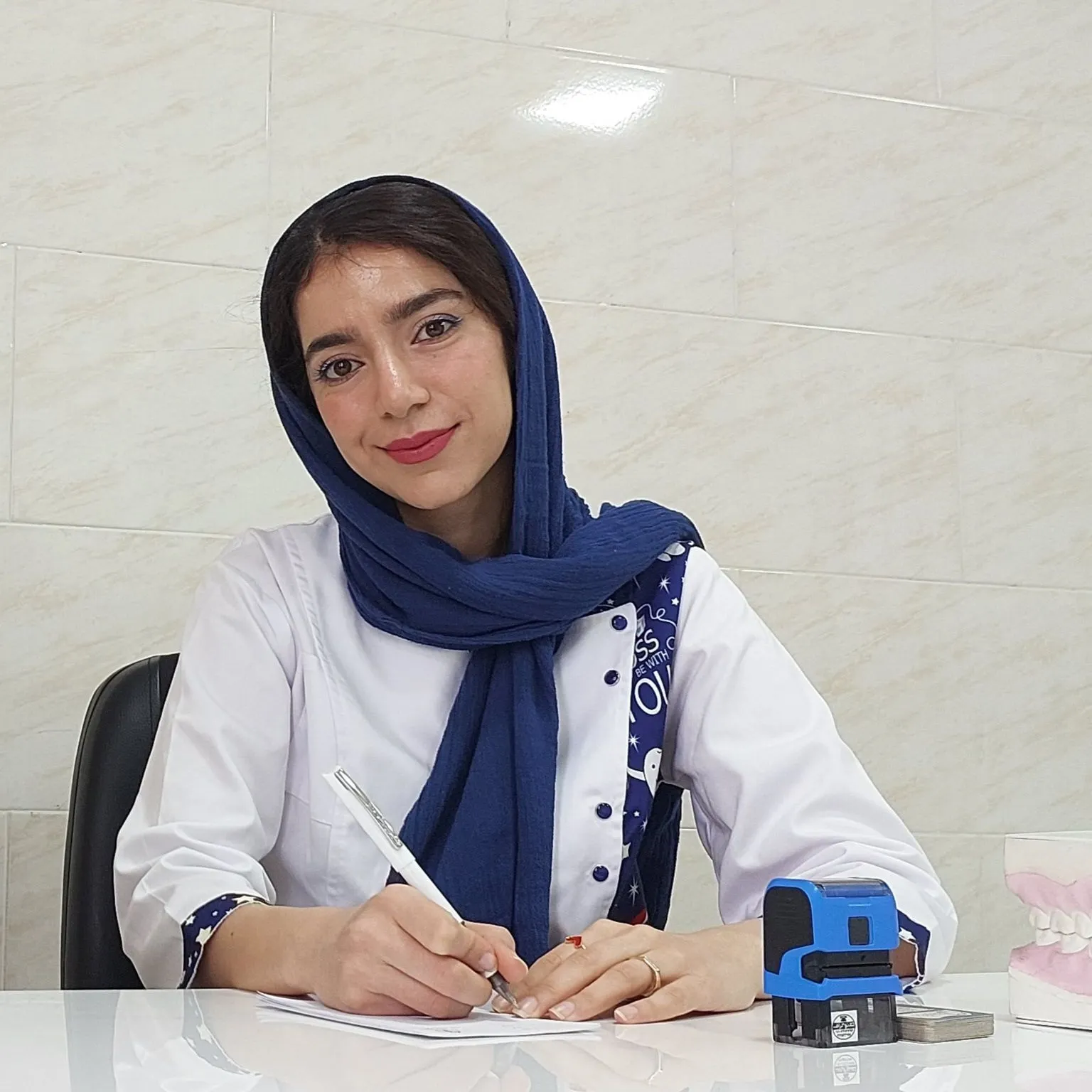 دکتر لیلا امینی