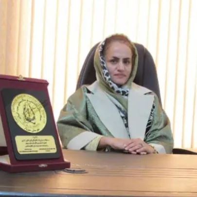 سمیه طزری