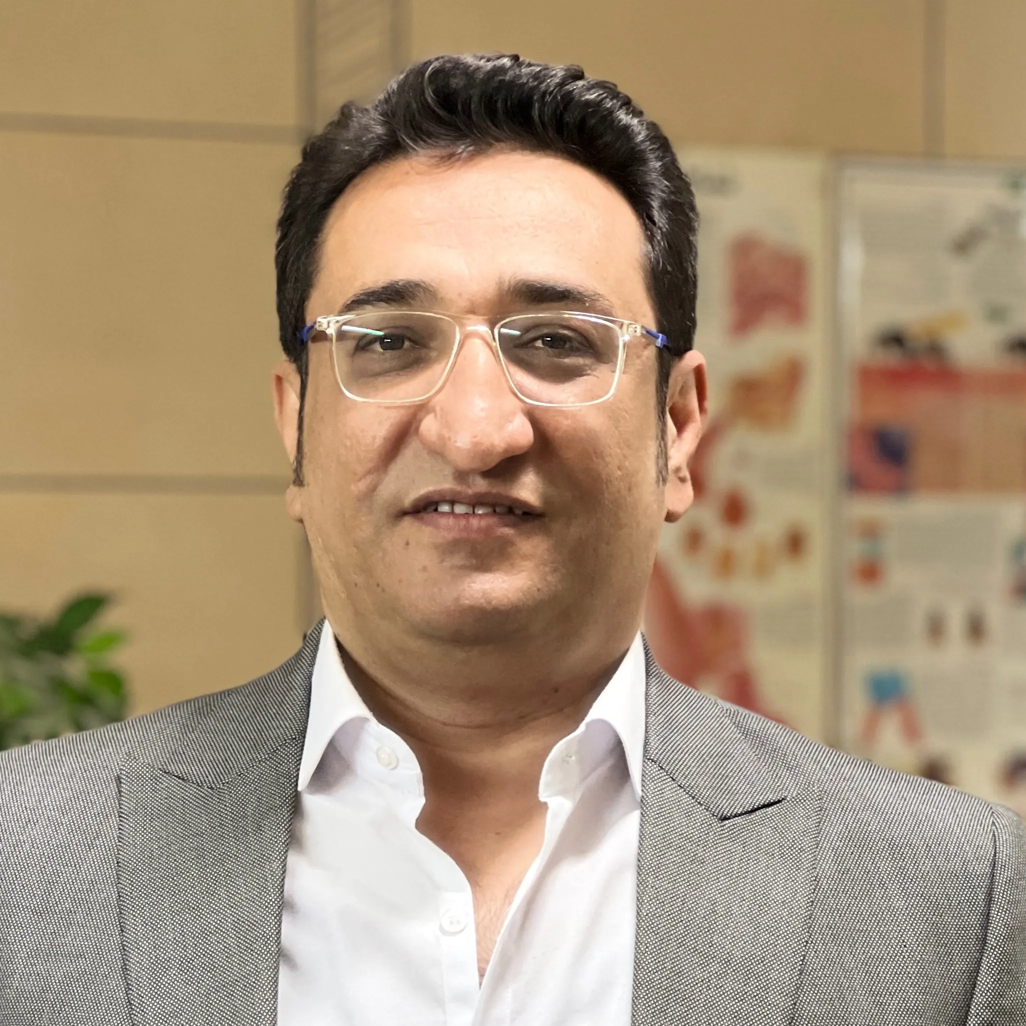 دکتر سجاد احمدی جورقی