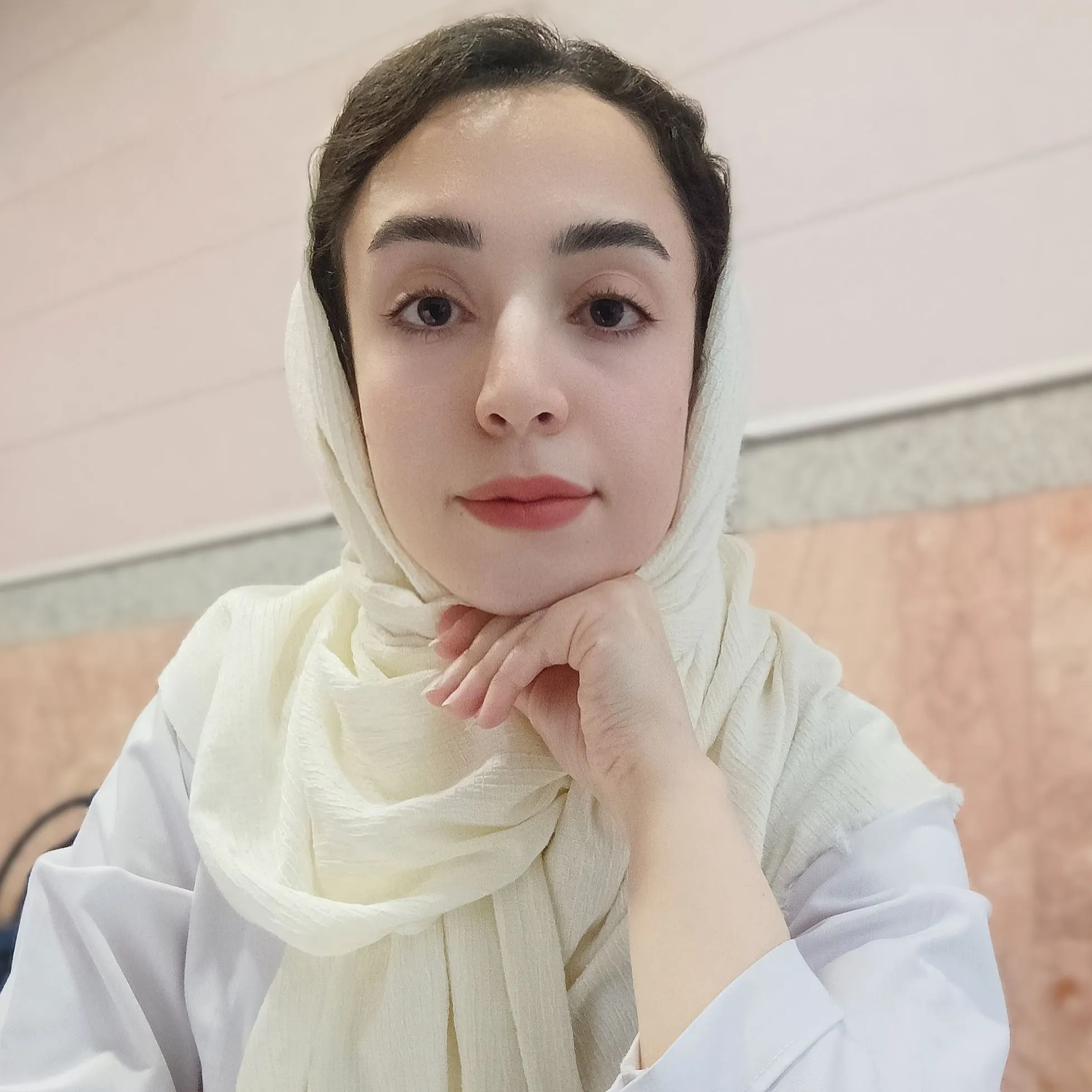 لاله فخر