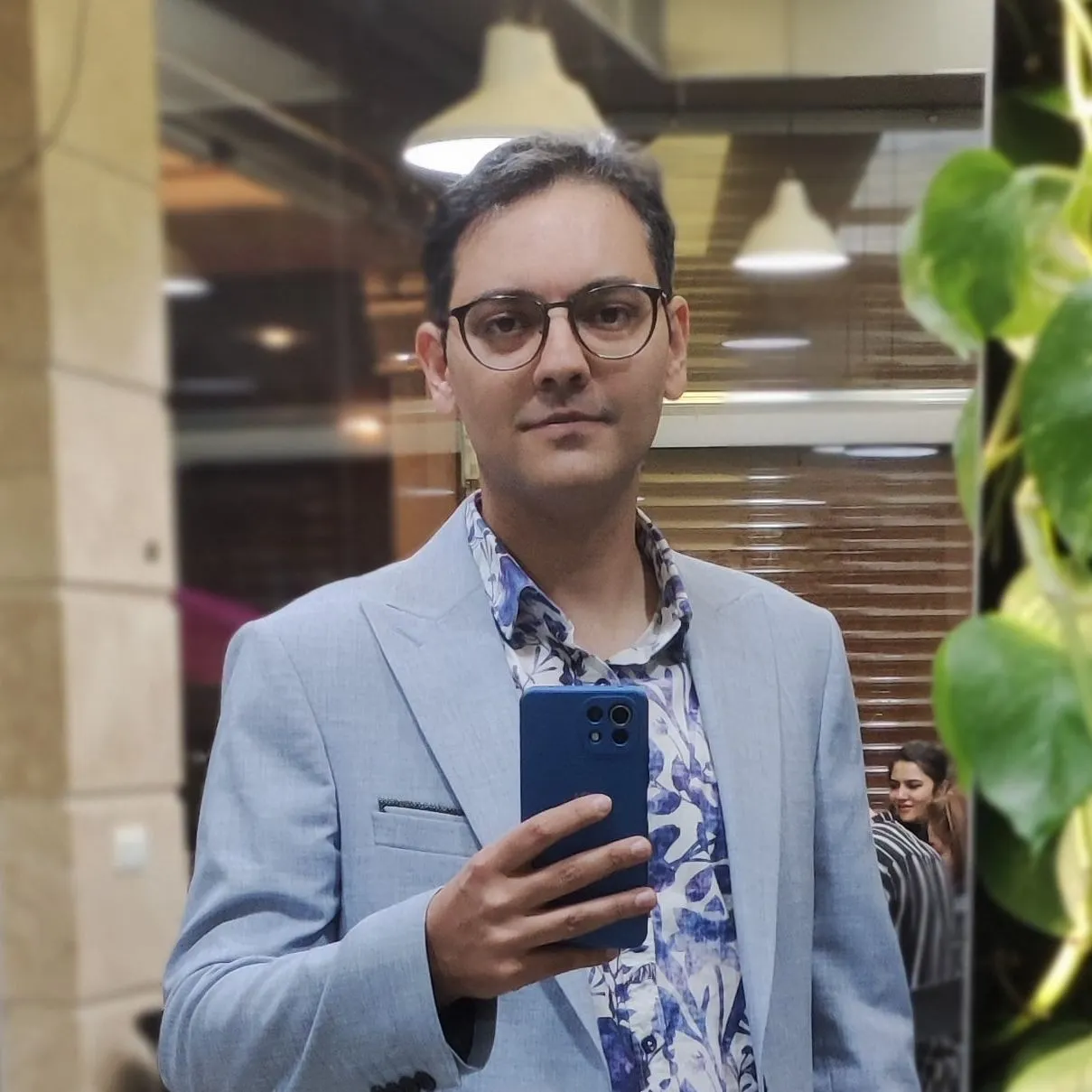 دکتر آرین محمدی نژاد