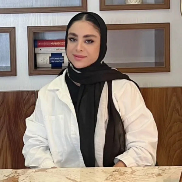 ‌پریسا ذاکرزاده