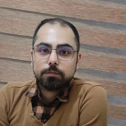 آرمان خزائی